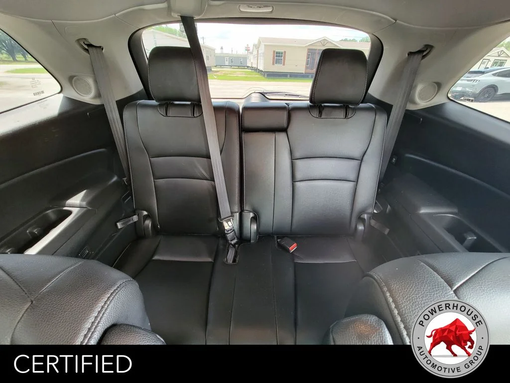 Used 2021  Honda Touring image 17