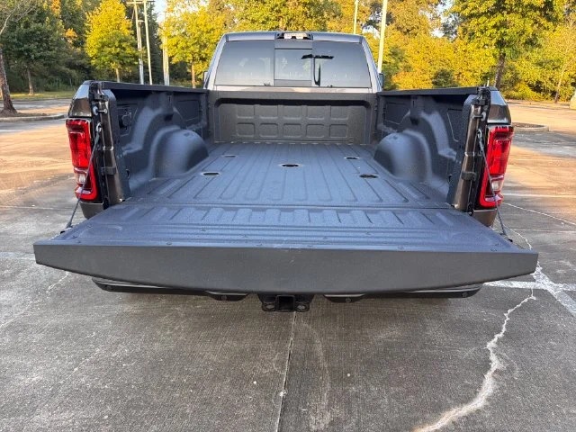 New 2027 Granite Crystal Metallic Clear-Coat Exterior Paint RAM Tradesman image 13