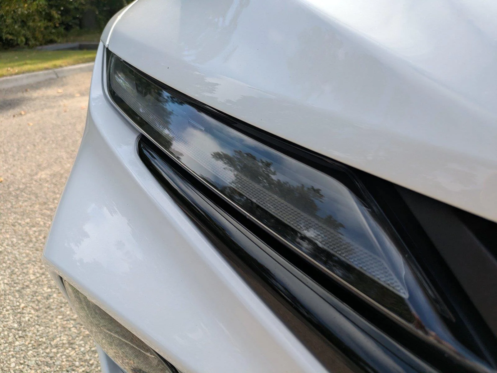 Used 2024 Summit White Chevrolet LT image 10