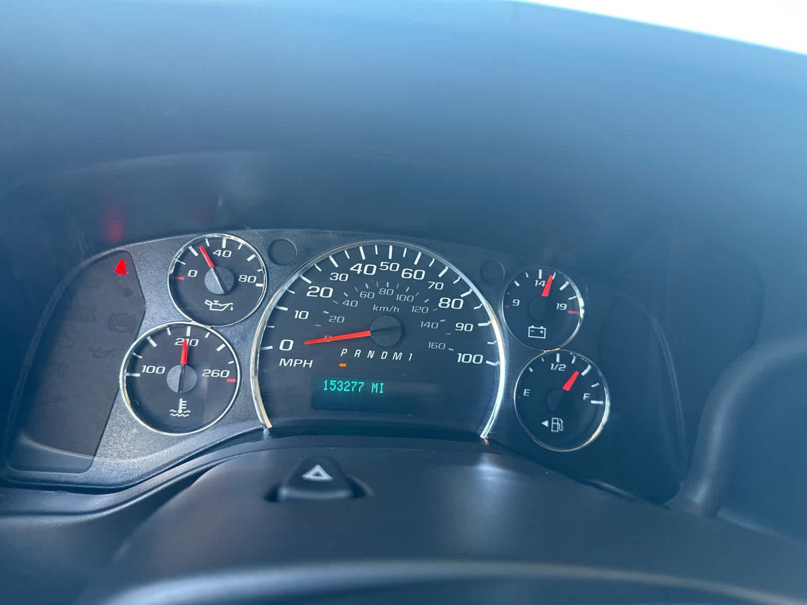Used 2017 Summit White Chevrolet  image 6