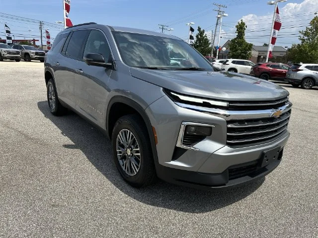 Used 2024 Gray Chevrolet LT image 12