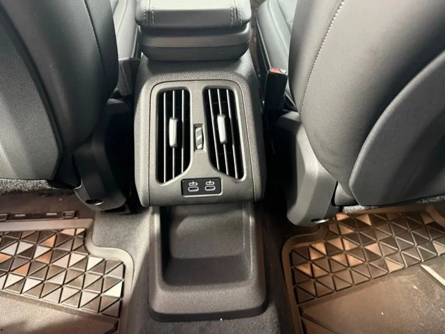 2025 BMW X1 XDrive28i - Photo 33