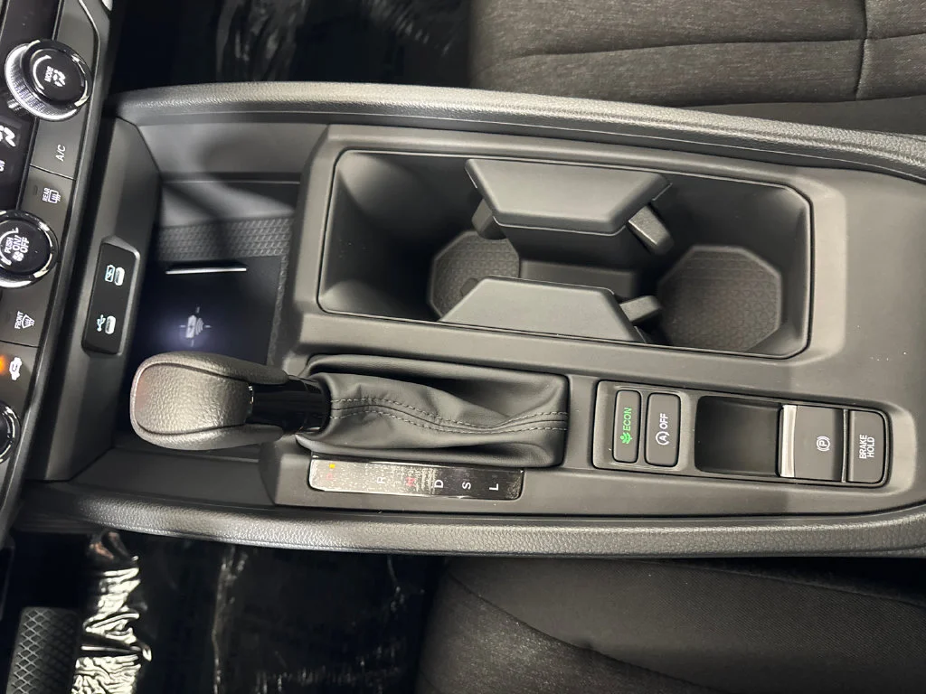 New 2026 Solar Silver Metallic Honda LX image 22