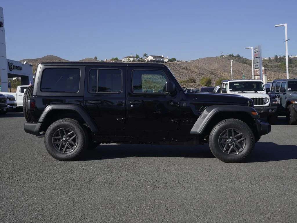 New 2026 black clearcoat Jeep Sport RHD image 2