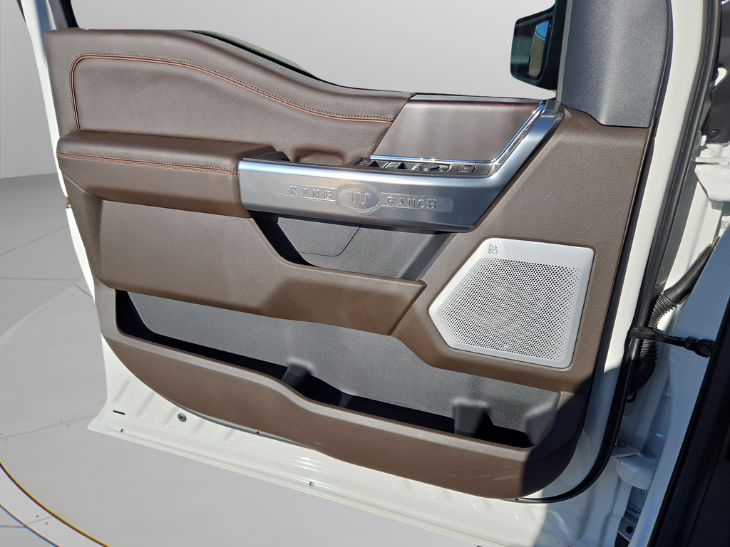 New 2026 Star White Metallic Tri-Coat Ford F-250® King Ranch® image 10