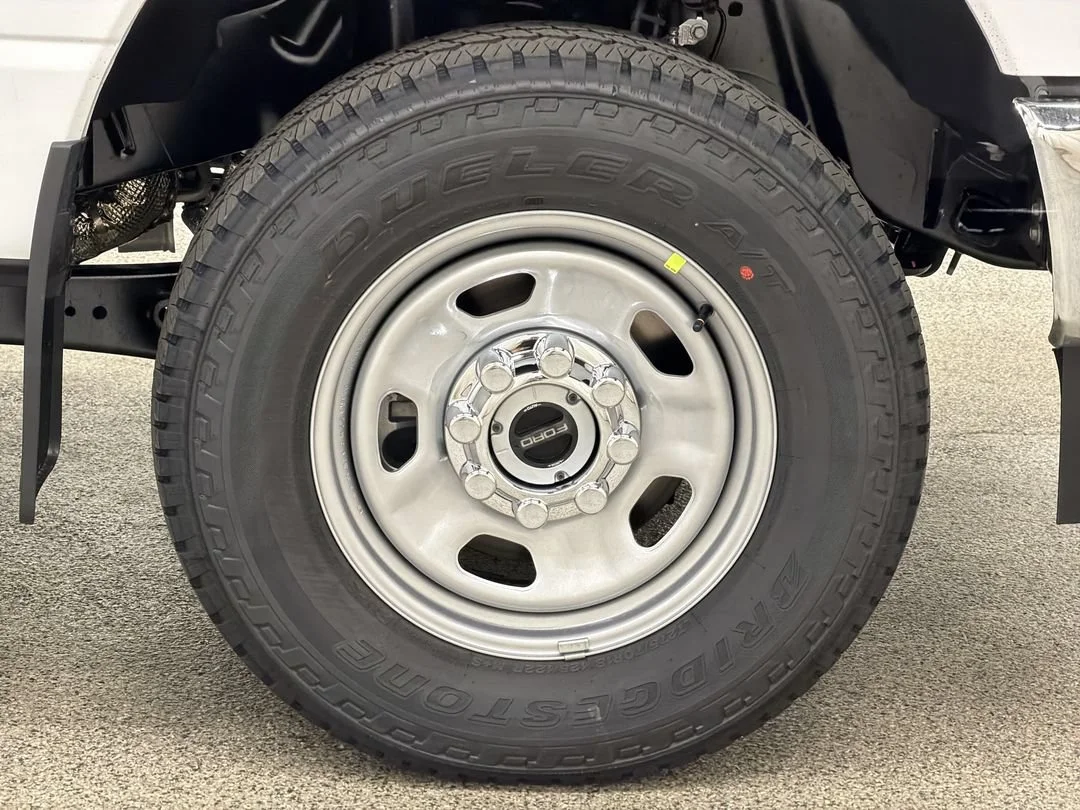New 2026 Oxford White Ford F-350® XL image 10