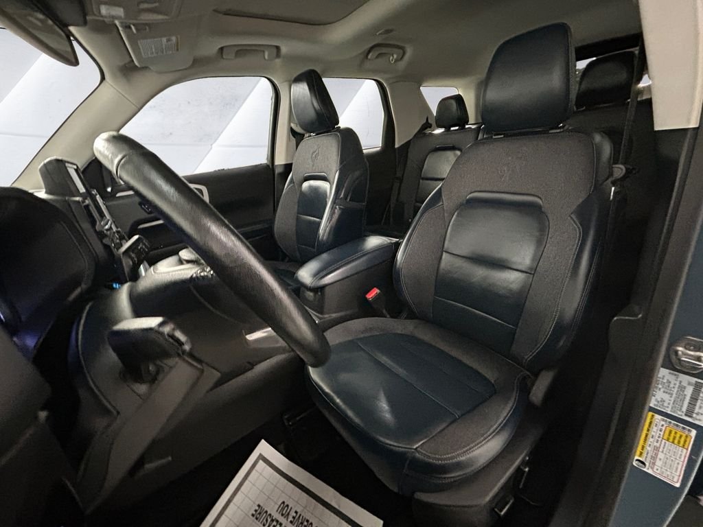 Used 2023  Ford Outer Banks image 8