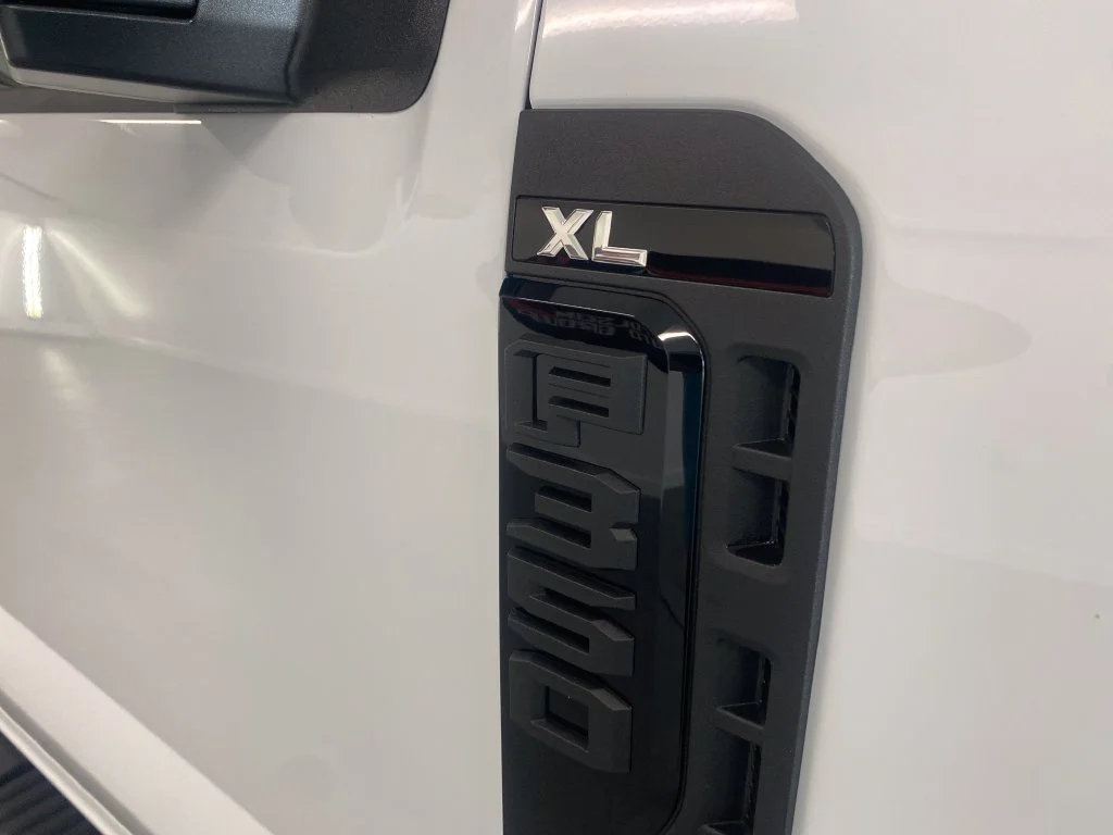 New 2027 White Ford XL image 6
