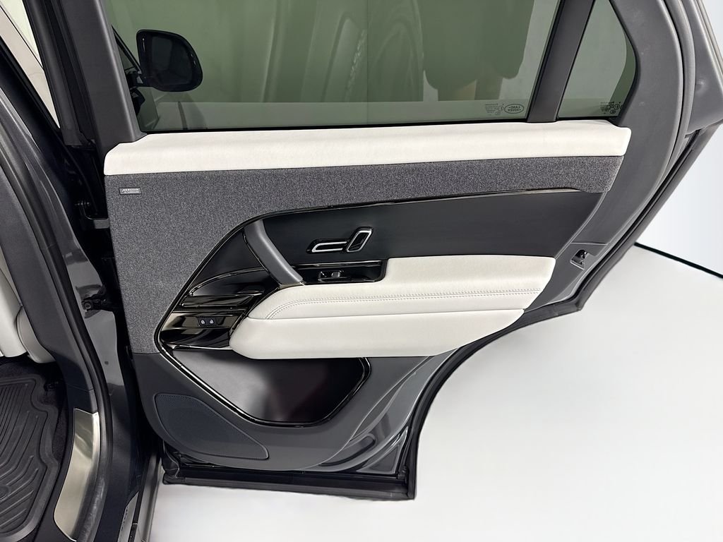 Used 2024 Carpathian Grey Premium Metallic Land Rover SE image 28