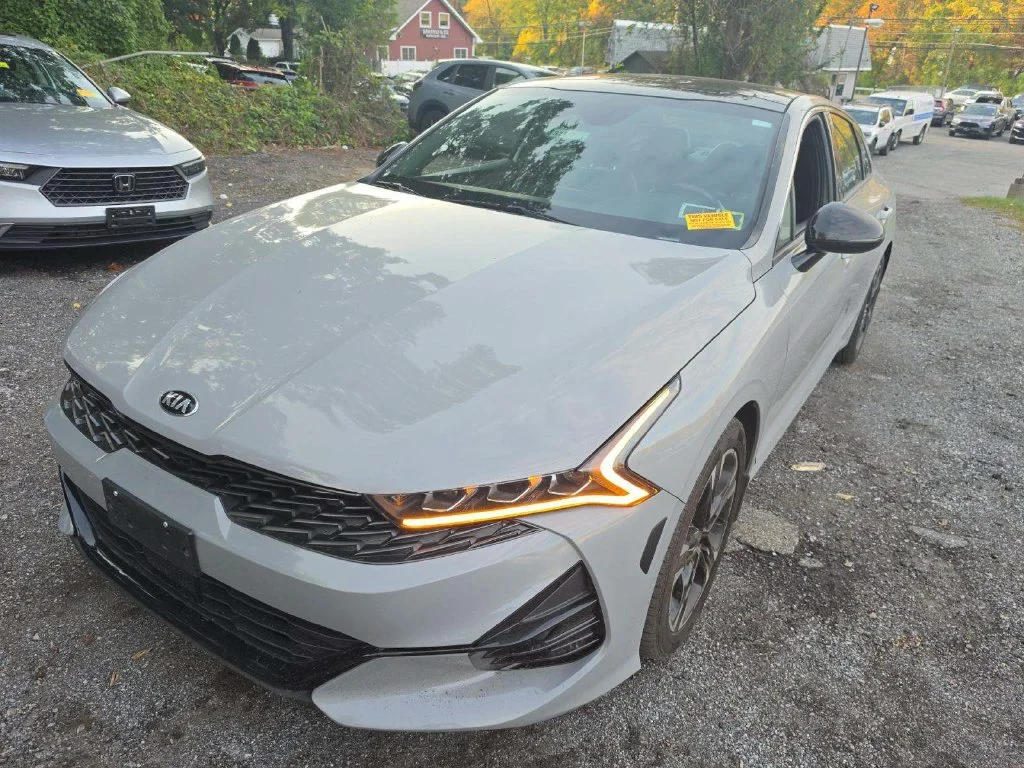 Used 2021 Gray Kia GT-Line image 6