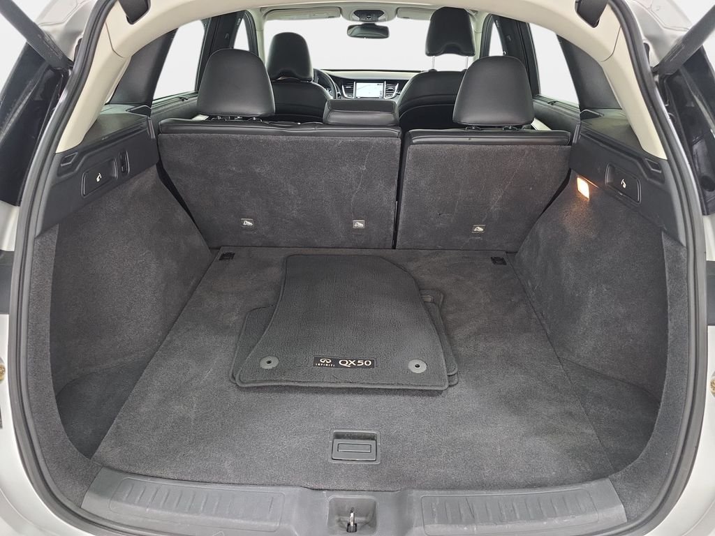Certified Used 2020 Liquid Platinum INFINITI Sensory image 30