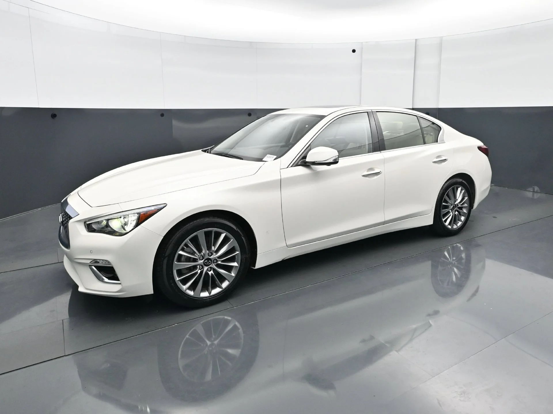Used 2024 INFINITI Q50 LUXE with VIN JN1EV7BR0RM630864 for sale in Wayzata, Minnesota