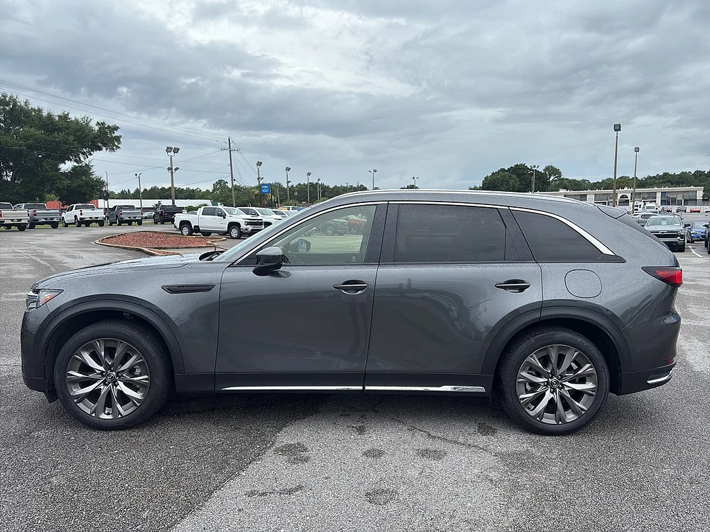 Used 2024 Machine Gray Metallic Mazda  image 3