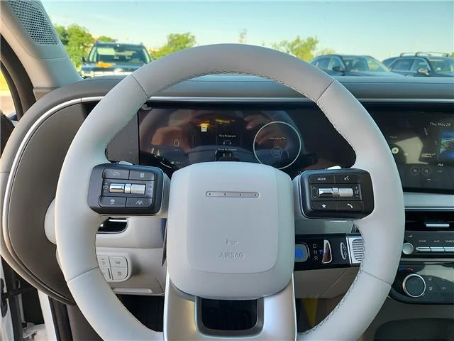 New 2026 Creamy White Pearl Hyundai SEL Premium image 19