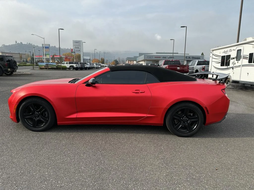 Used 2018 Red Chevrolet 1LT image 10