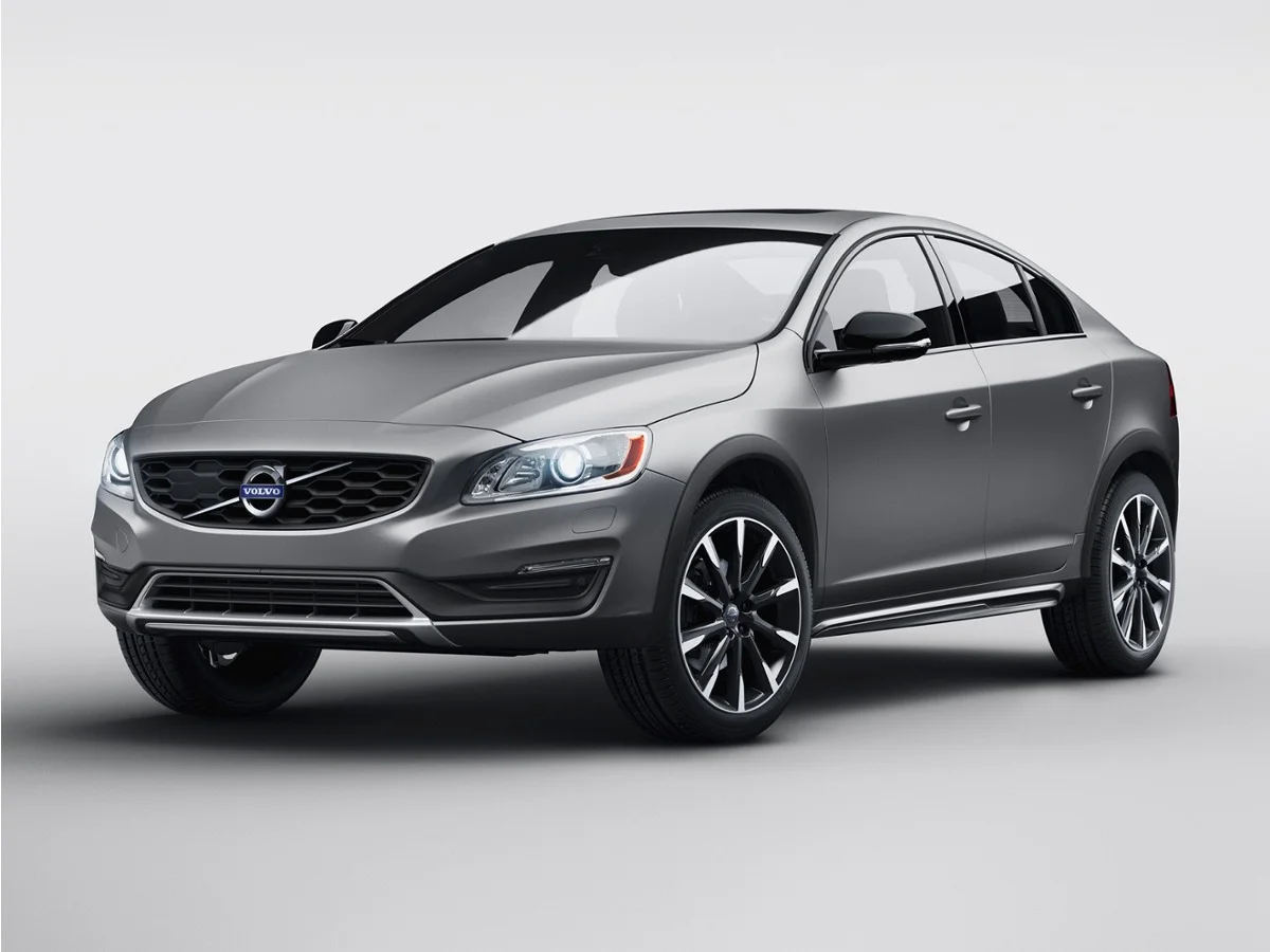 2018 Volvo S60 T5 AWD Cross Country Platinum's photo
