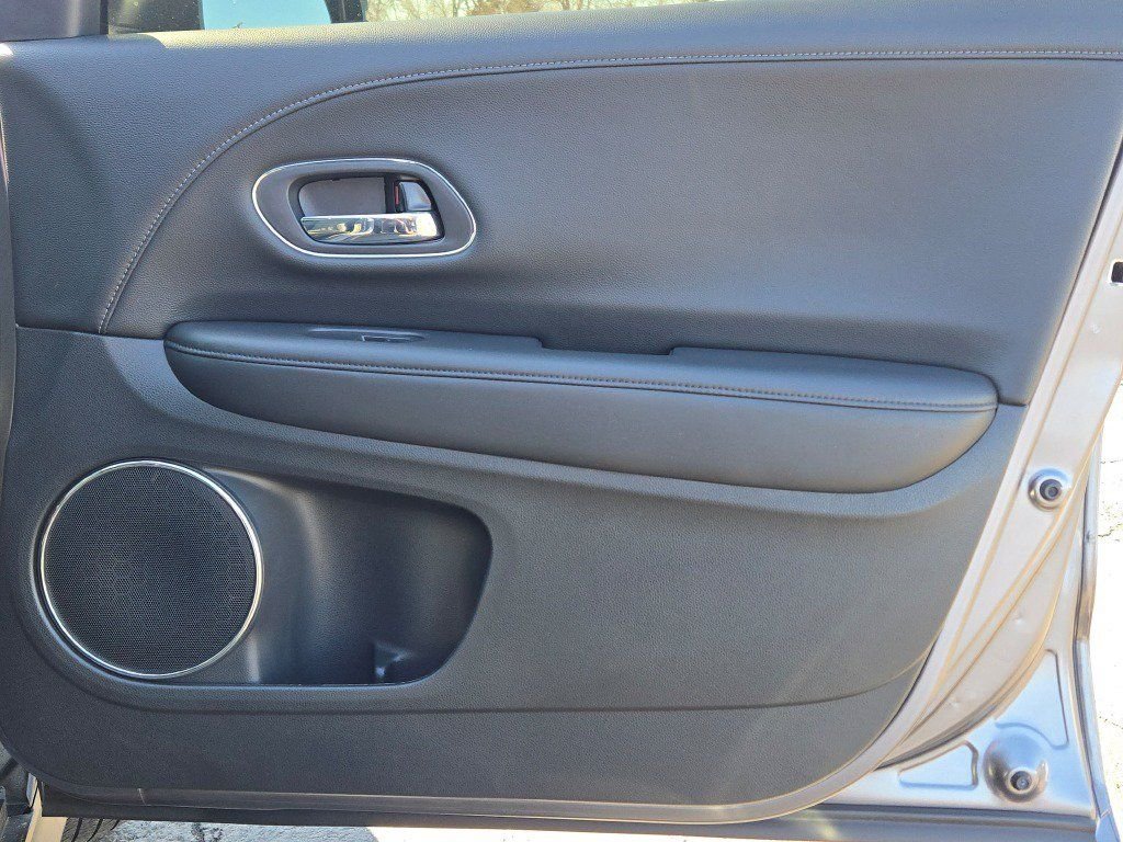 Used 2018  Honda EX-L image 8