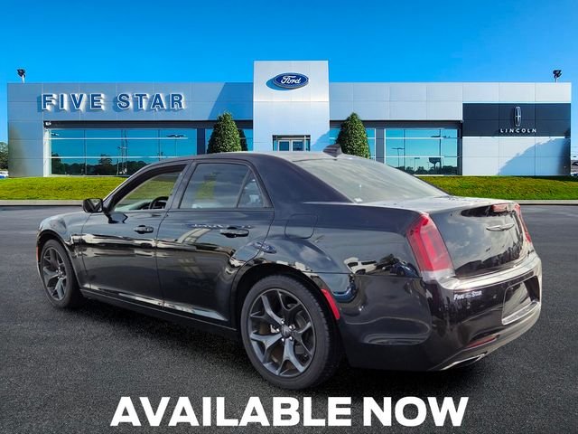 Used 2021 Gloss Black Chrysler Touring image 9