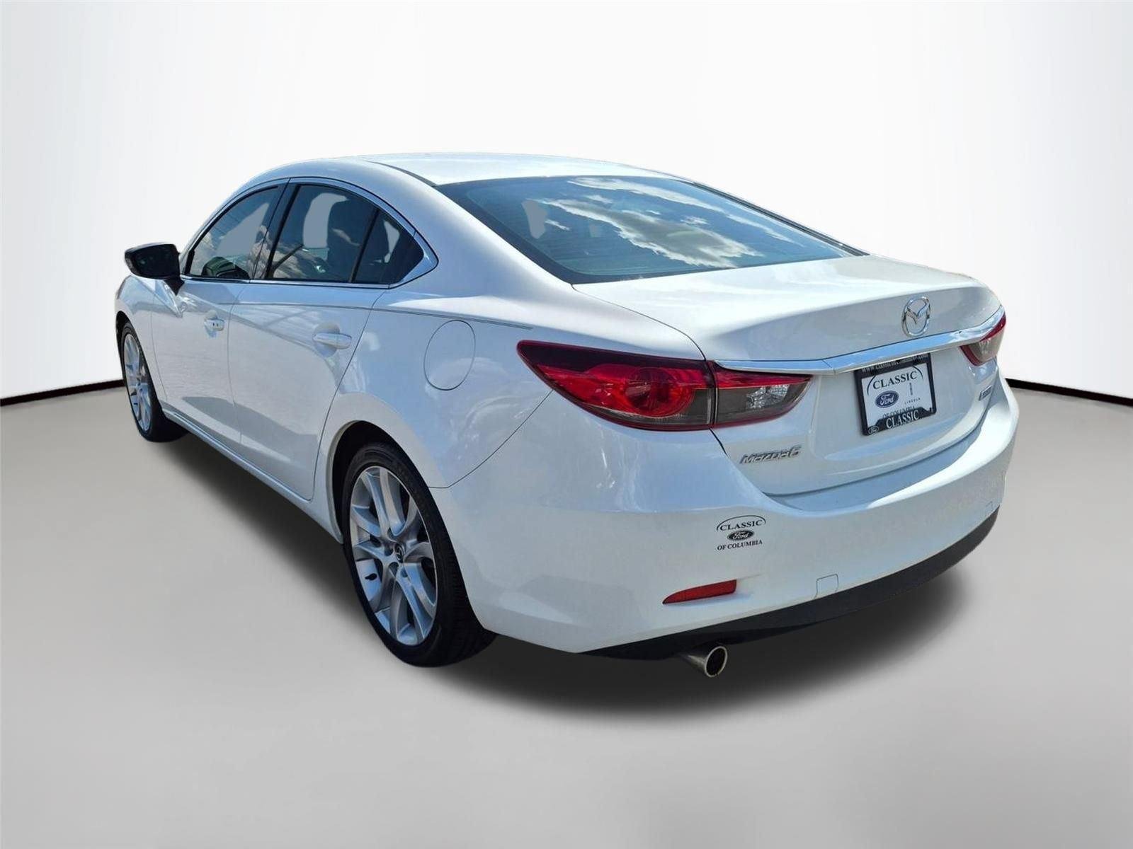 Used 2016 Snowflake White Pearl Mica Mazda i Touring image 7