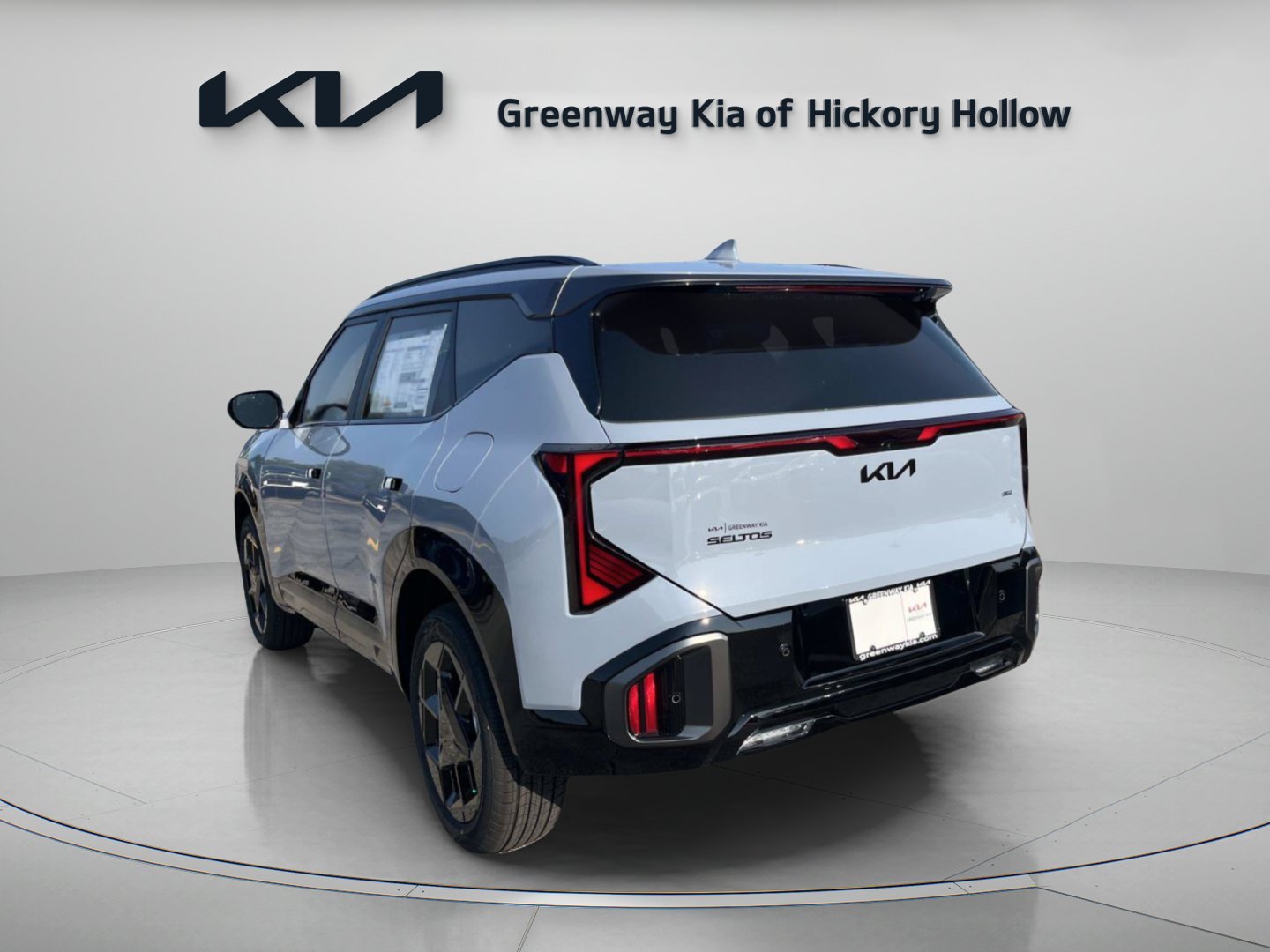 New 2027 Pale Gray Kia X-Line S image 5