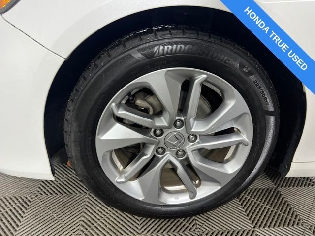 Certified Used 2019 Platinum White Pearl Honda LX image 9