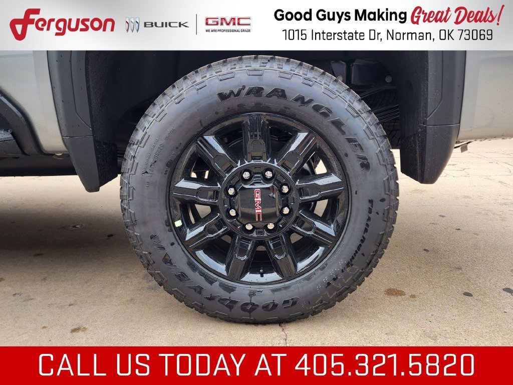 2026 GMC Sierra 2500HD AT4 - Photo 56