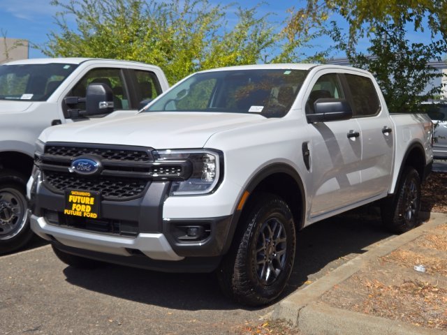 New 2026 White Ford XLT image 1