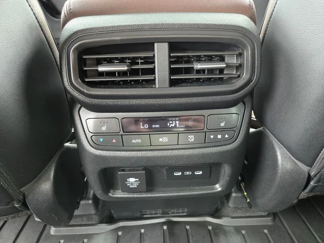 Used 2025 Gray Honda Elite image 17