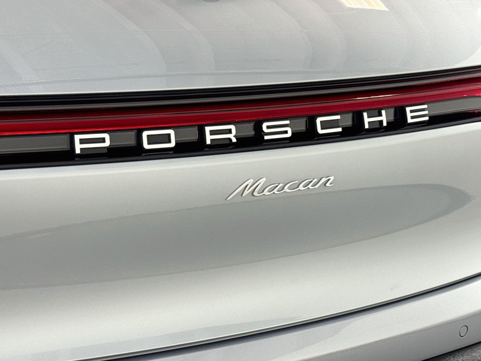 Used 2026 Dolomite Silver Metallic Porsche T image 26