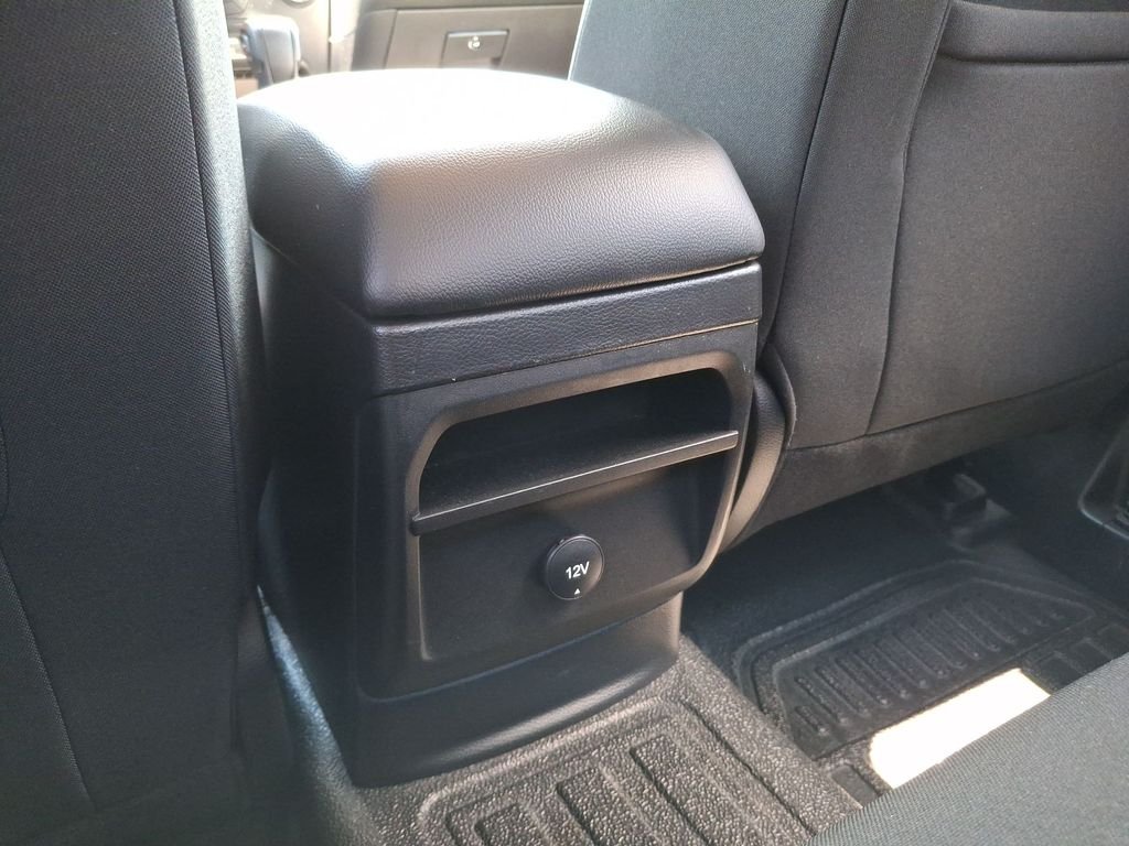 Used 2019 Silver Ford XL image 21