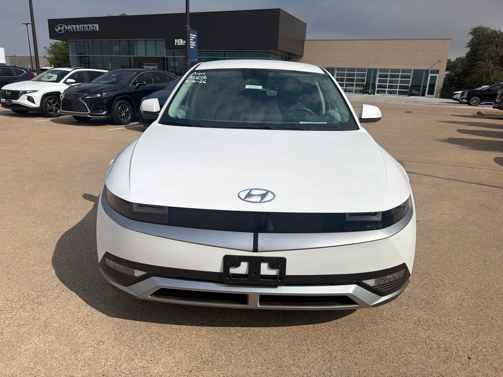 Certified Used 2024 Atlas White Hyundai SEL image 2