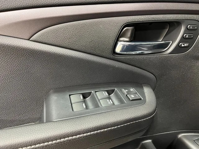 New 2026 Platinum White Pearl Honda RTL image 12