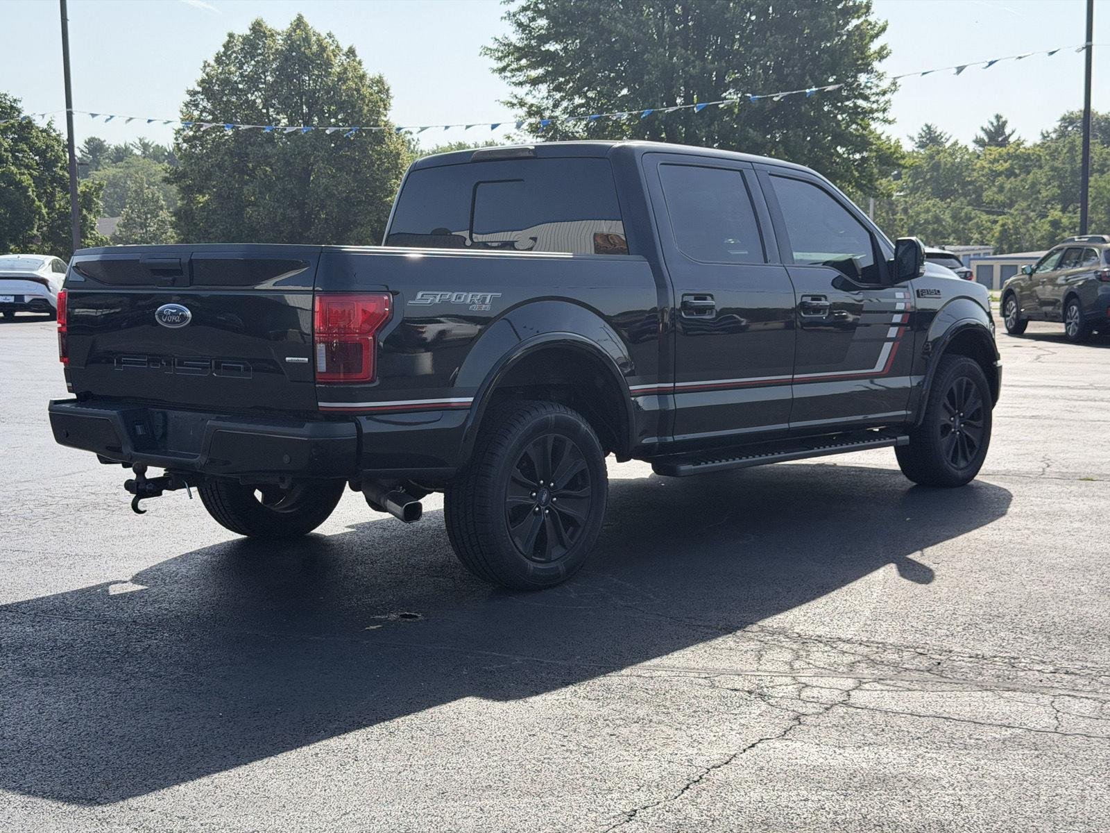 Used 2020 Agate Black Metallic Ford LARIAT image 7