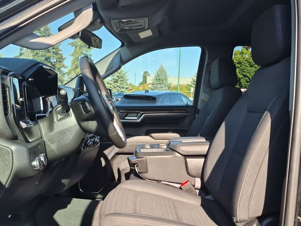 Certified Used 2023 Onyx Black GMC Elevation image 12