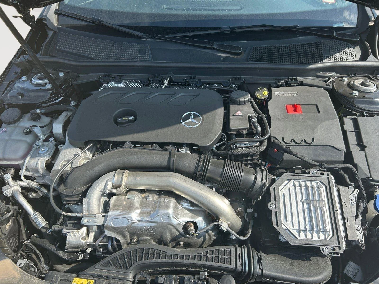 2025 Mercedes-Benz CLA CLA 250 - Photo 28