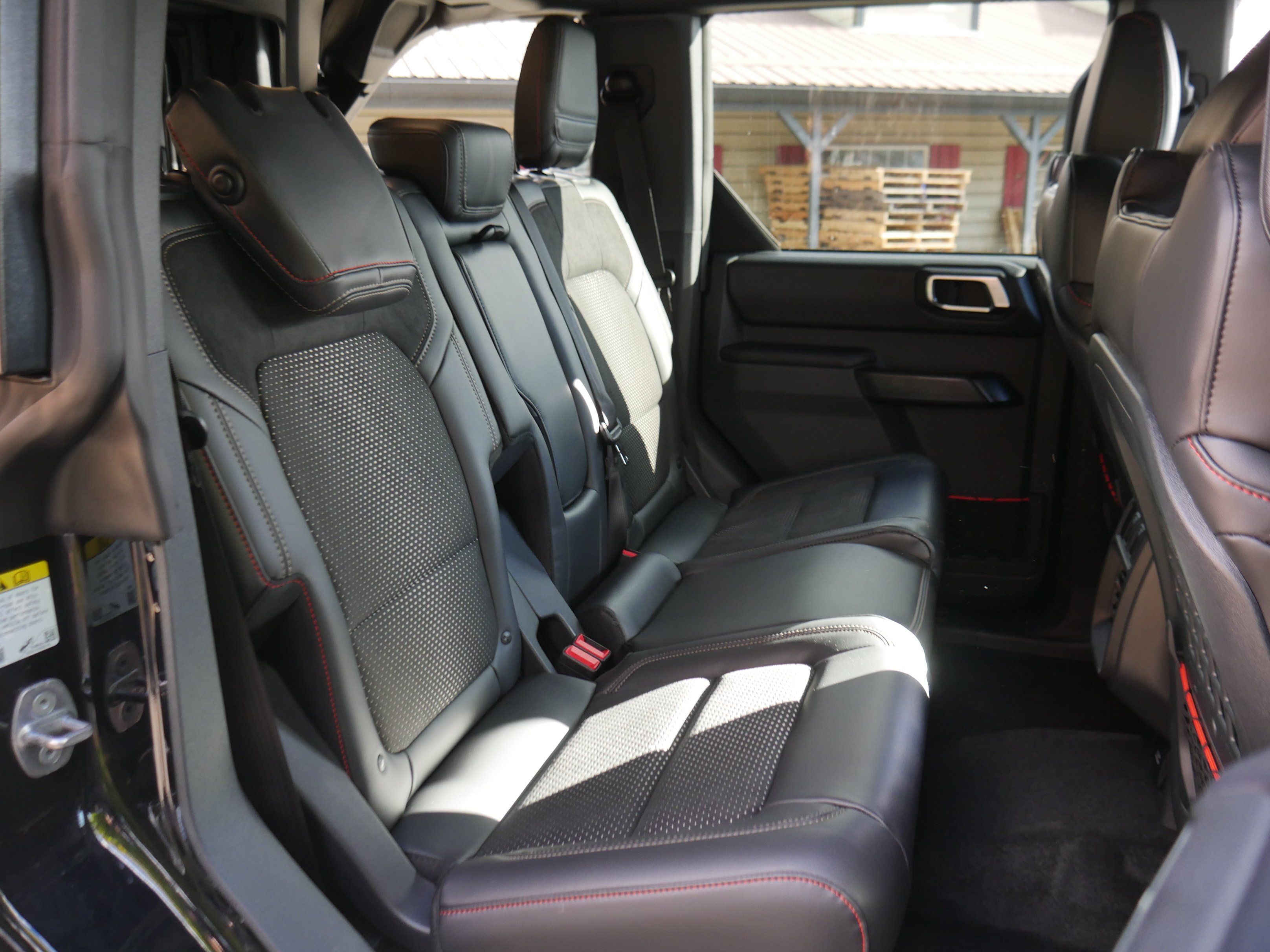 2025 Ford Bronco 4-Door Raptor - Photo 32