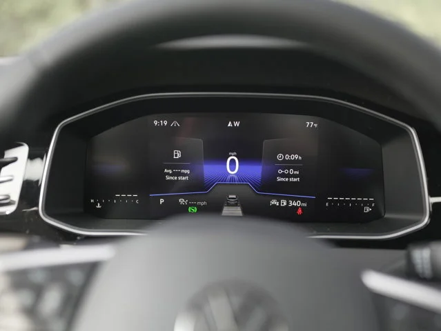 2025 Volkswagen Jetta Sport - Photo 13