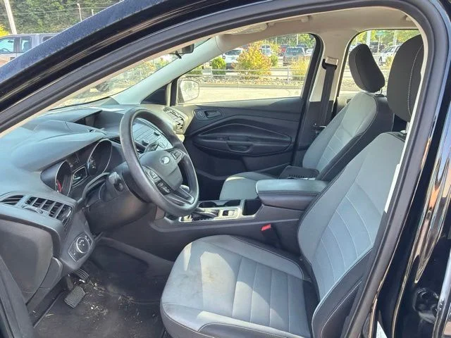Used 2019 Black Ford S image 10