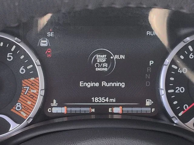 Used 2022 Gray Jeep Limited image 20