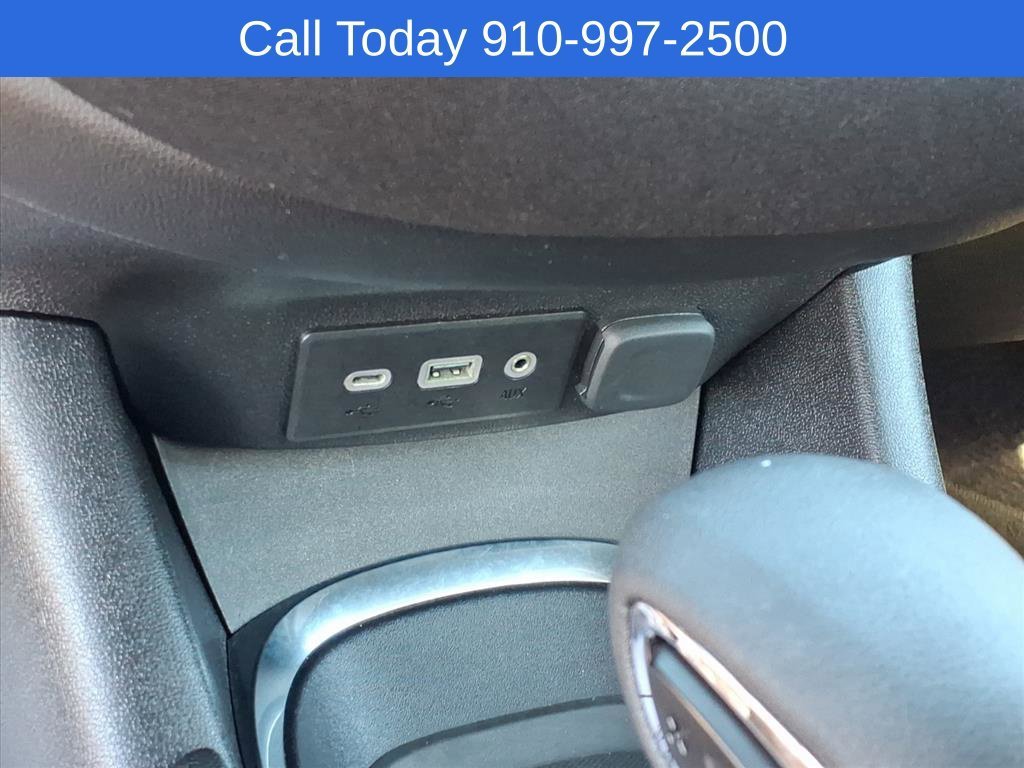 Used 2025 Mosaic Black Metallic Chevrolet 1LT image 24