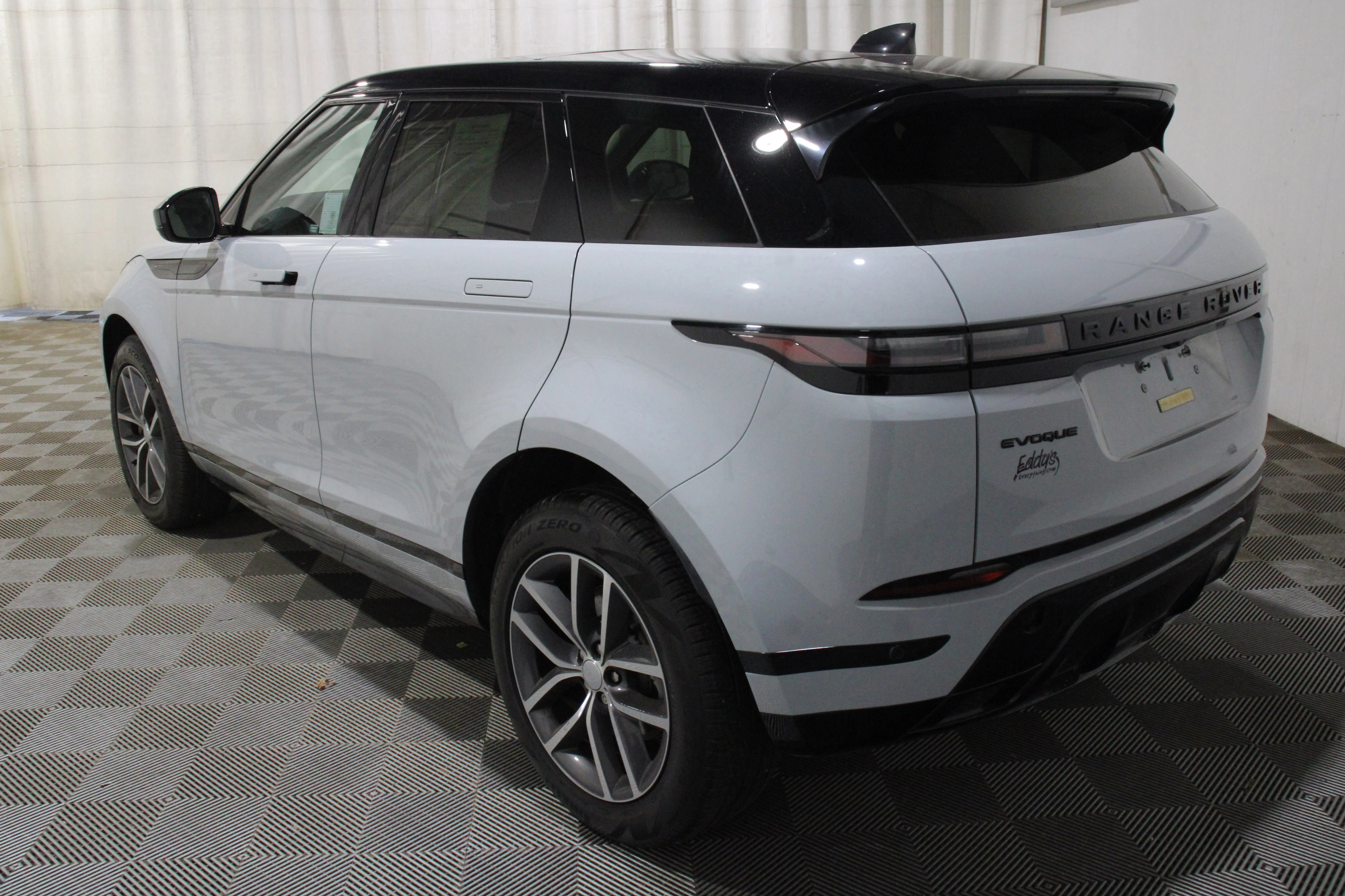 2024 Land Rover Range Rover Evoque Dynamic SE - Photo 28