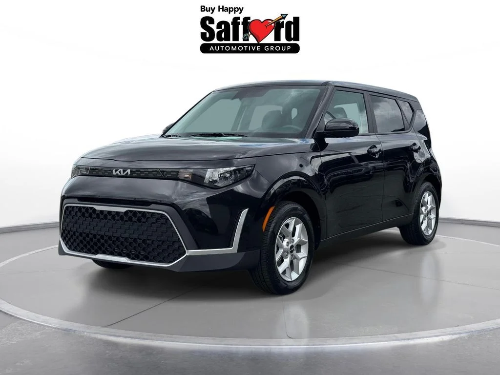 2025 Kia Soul 2.0L LX IVT's photo