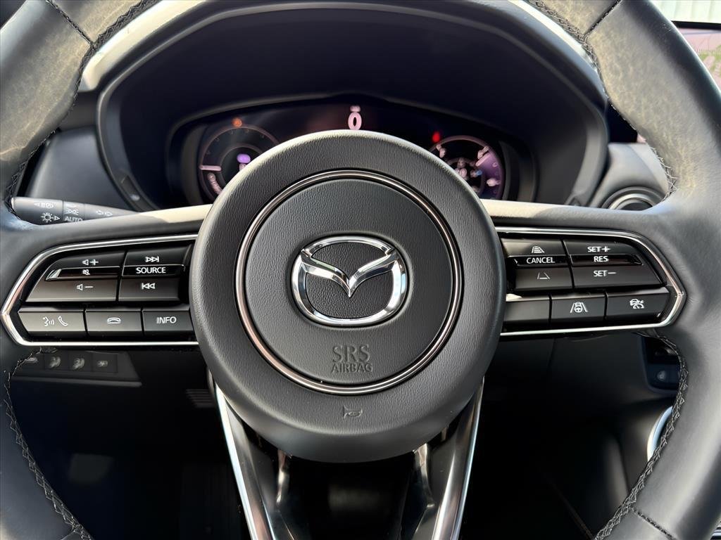 Used 2025 Zircon Sand Metallic Mazda Premium Plus Package image 29