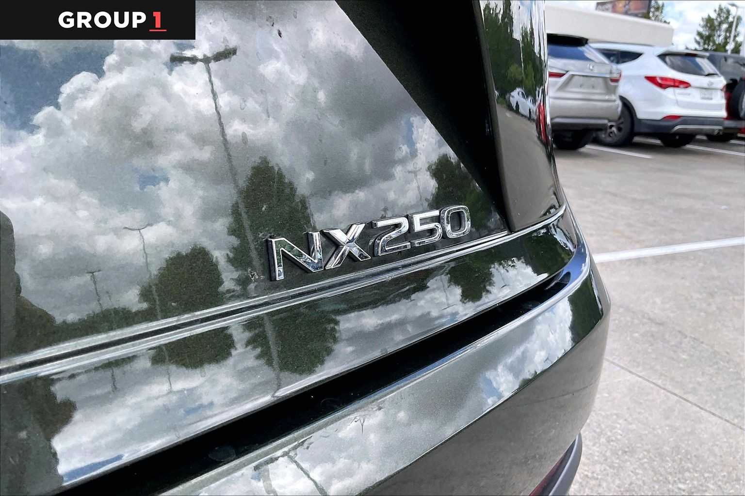 Certified Used 2025 Nori Green Pearl Lexus Premium image 28