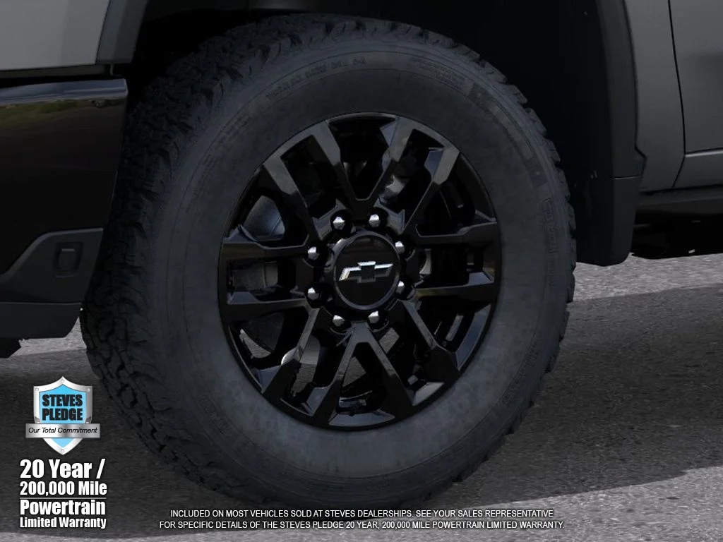 New 2026 Sterling Gray Metallic Chevrolet LT image 9