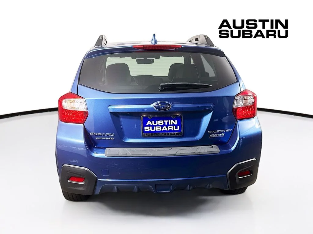 Used 2017 Blue Subaru 2.0i Limited image 6