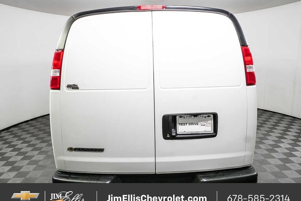 2025 Chevrolet Express Cargo Work Van - Photo 21