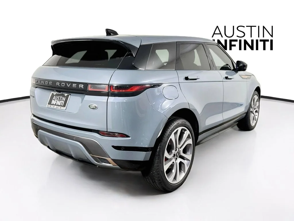 Used 2023 Gray Land Rover R-Dynamic SE image 7