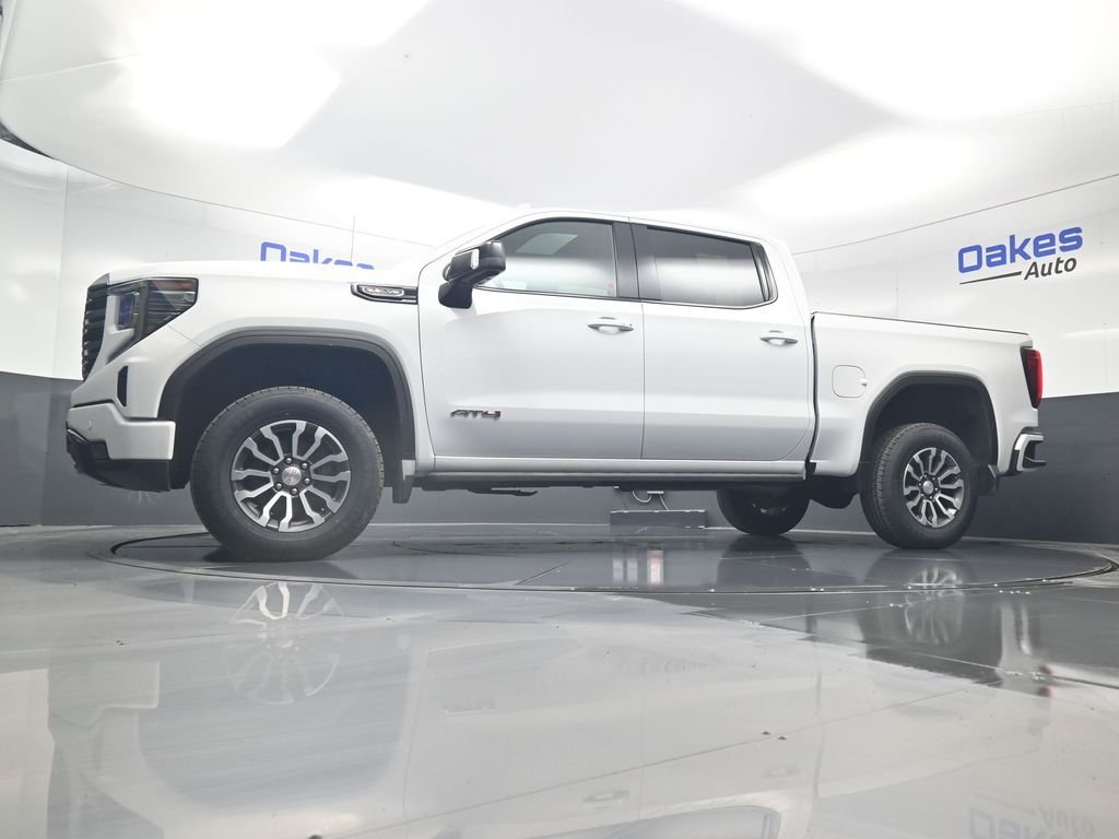 Certified Used 2022 Summit White GMC AT4 image 44