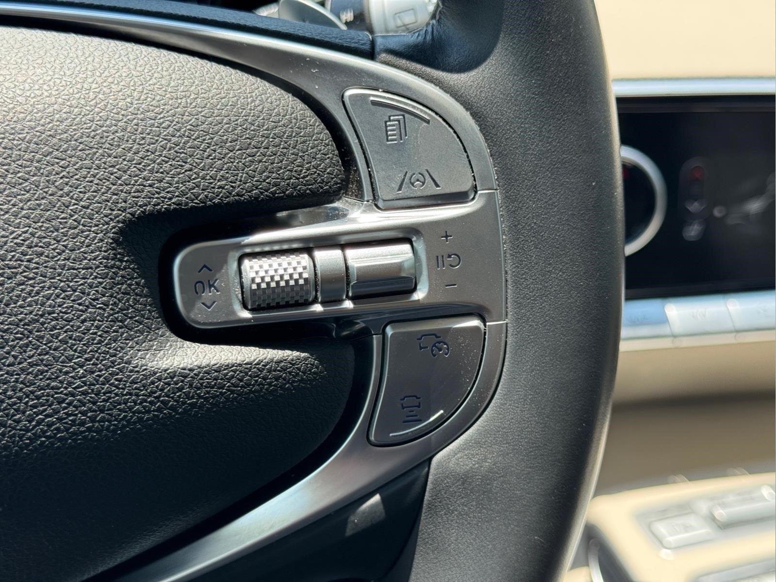 2024 GENESIS GV70 Standard - Photo 22